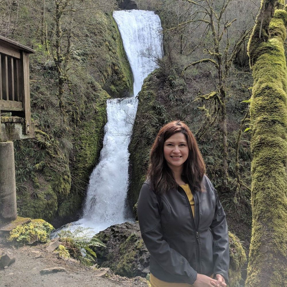 Meet your Posher, Perla